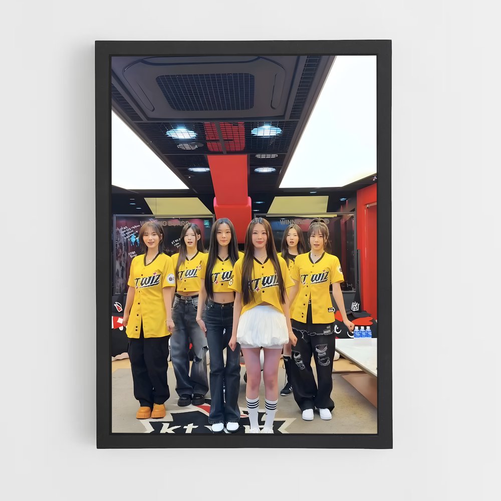 Poster Pose en Rouge – affiche Baseball (vue 2)